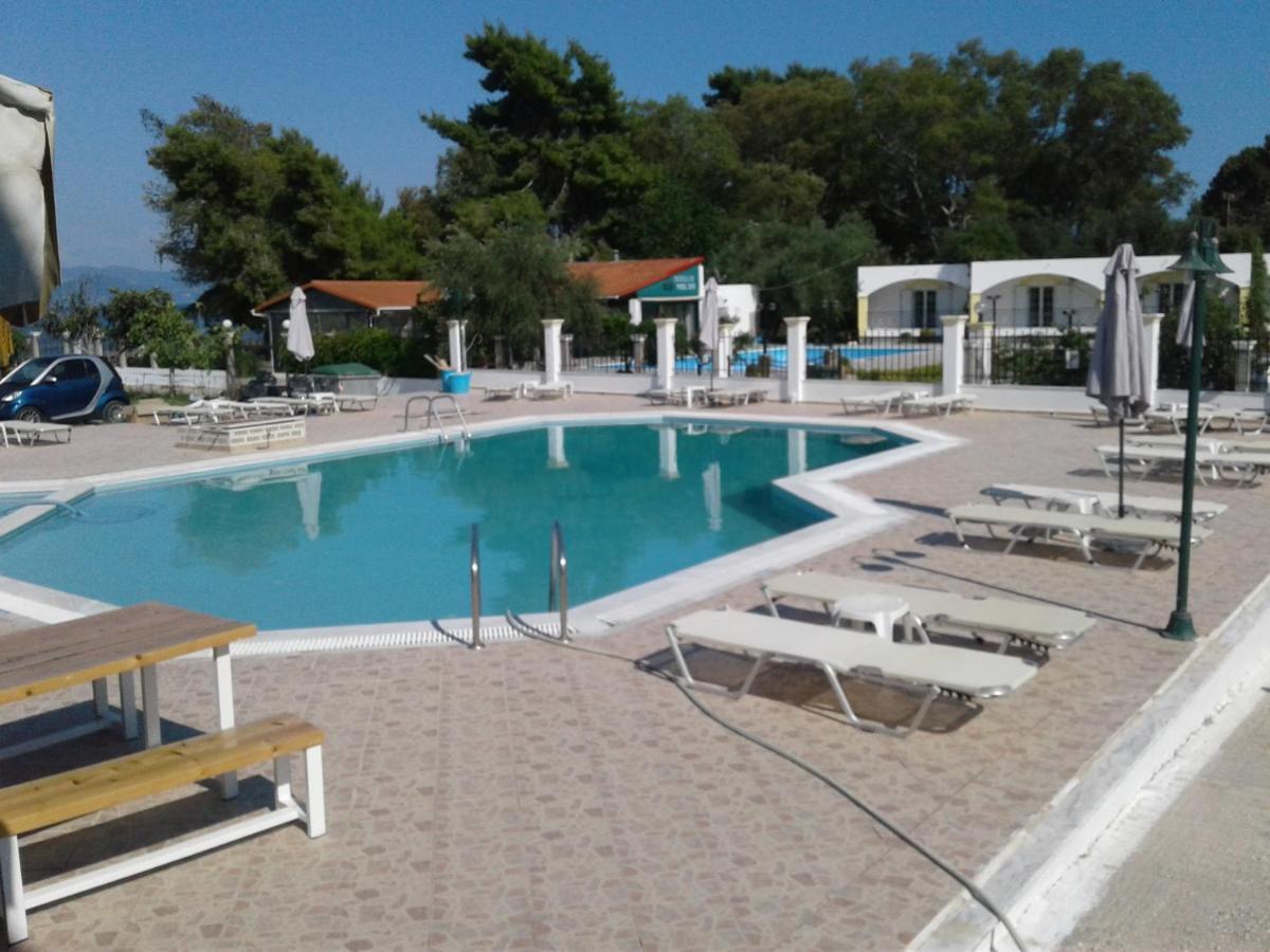 קאבוס Umbrella Beach Apartments מראה חיצוני תמונה