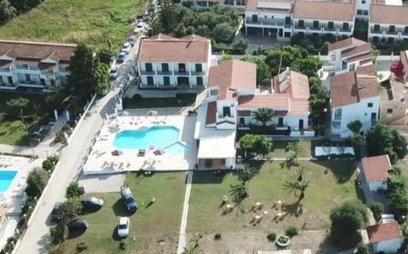 קאבוס Umbrella Beach Apartments מראה חיצוני תמונה