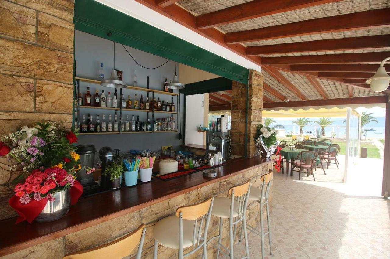 קאבוס Umbrella Beach Apartments מראה חיצוני תמונה